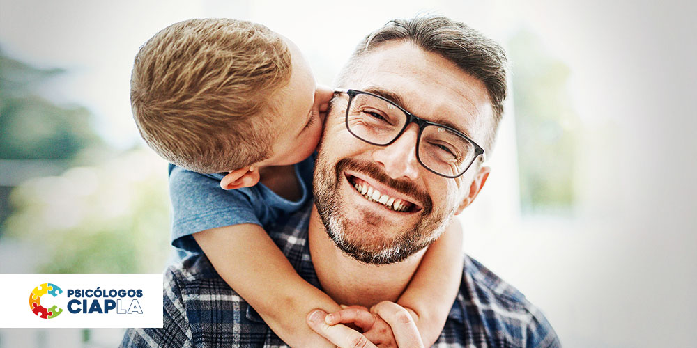 Qué significa ser padre soltero? – Psicólogos Ciapla